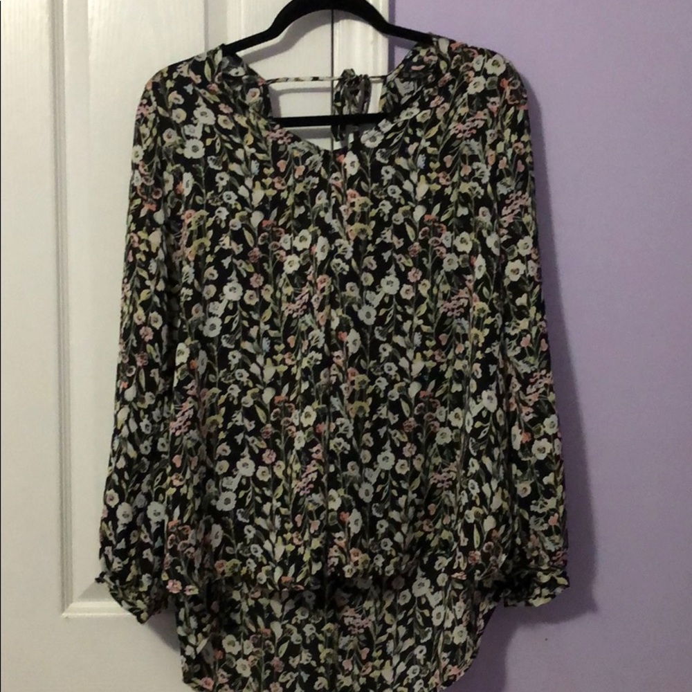Lauren Conrad blouse